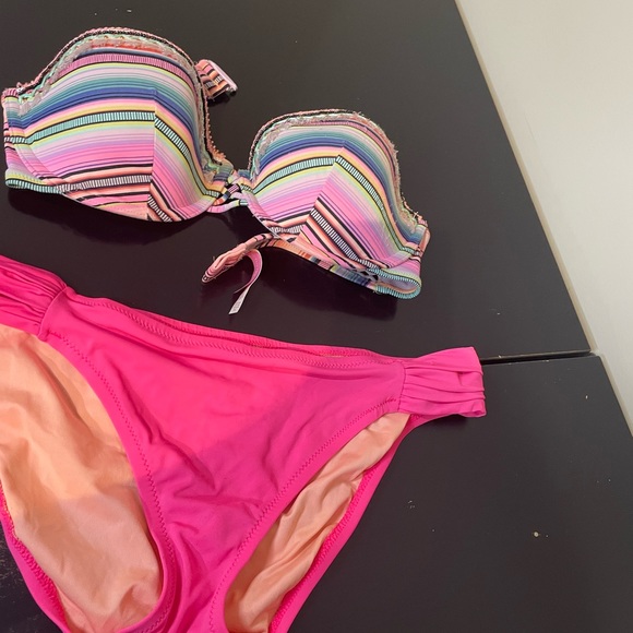 Victoria Secret bikini 👙make offers! - Picture 4 of 4